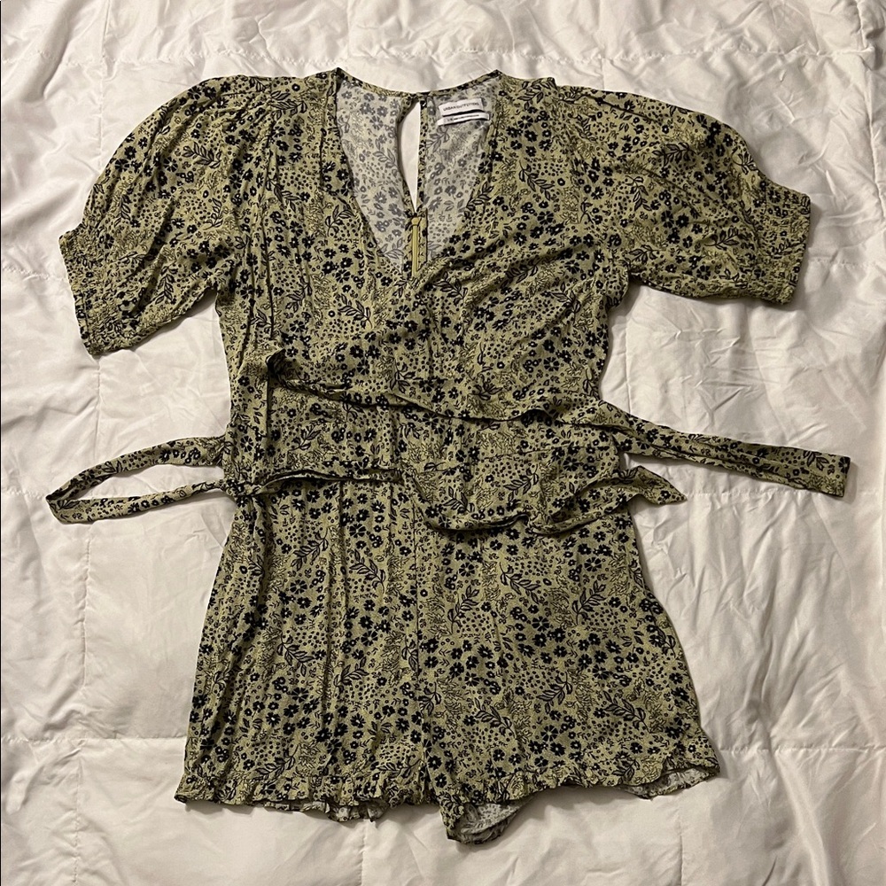 Urban Outfitters Floral Jumpsuit - Black and Cream